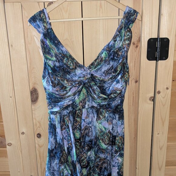CATHERINE MALANDRINO Silk Sleeveless Dress Size 10 Sheath Knee Length V Neck Zip - Picture 1 of 13